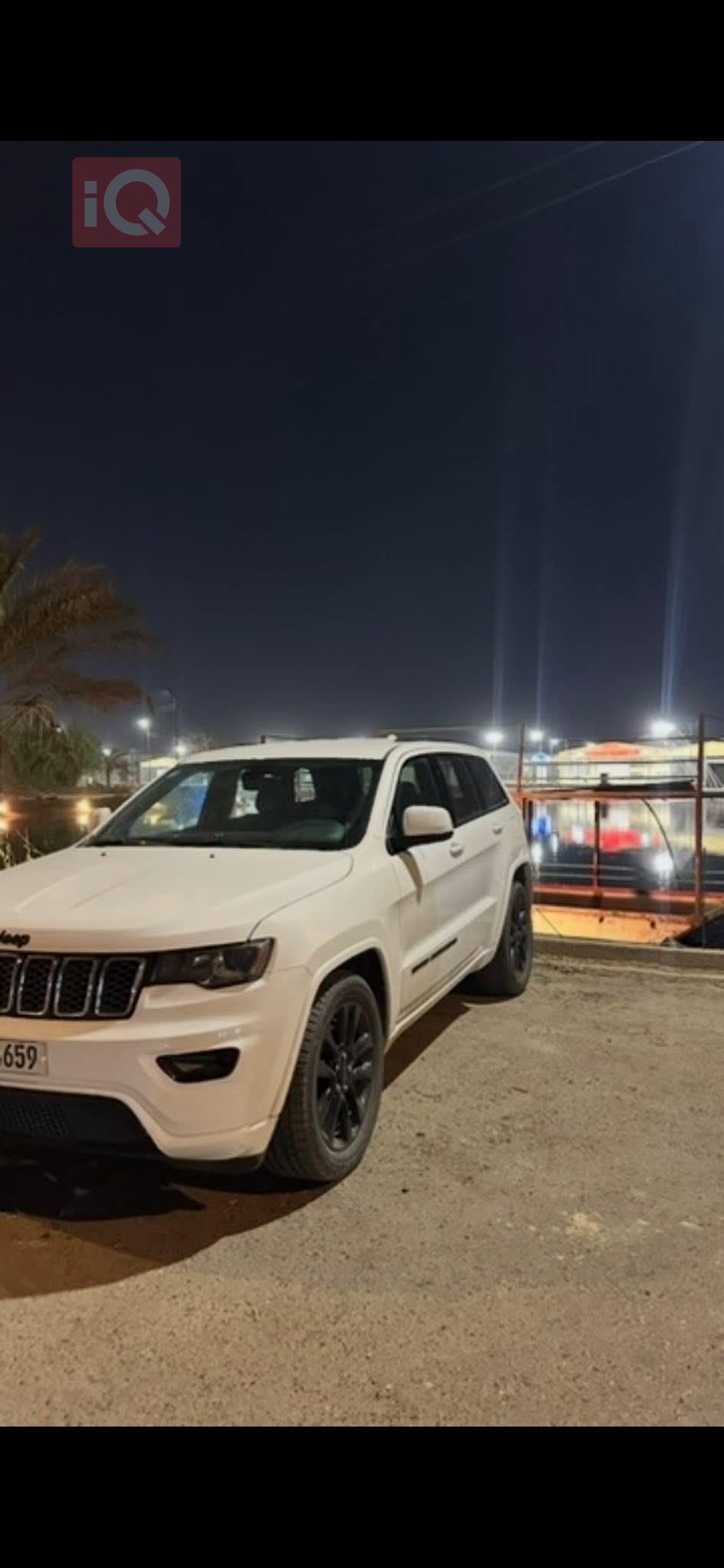 جيب جراند شيروكي